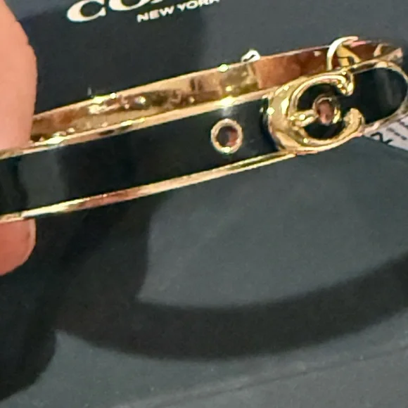 Coach F67480 Signature Push Hinged Bangle Black New With Tag - Picture 6 of 7